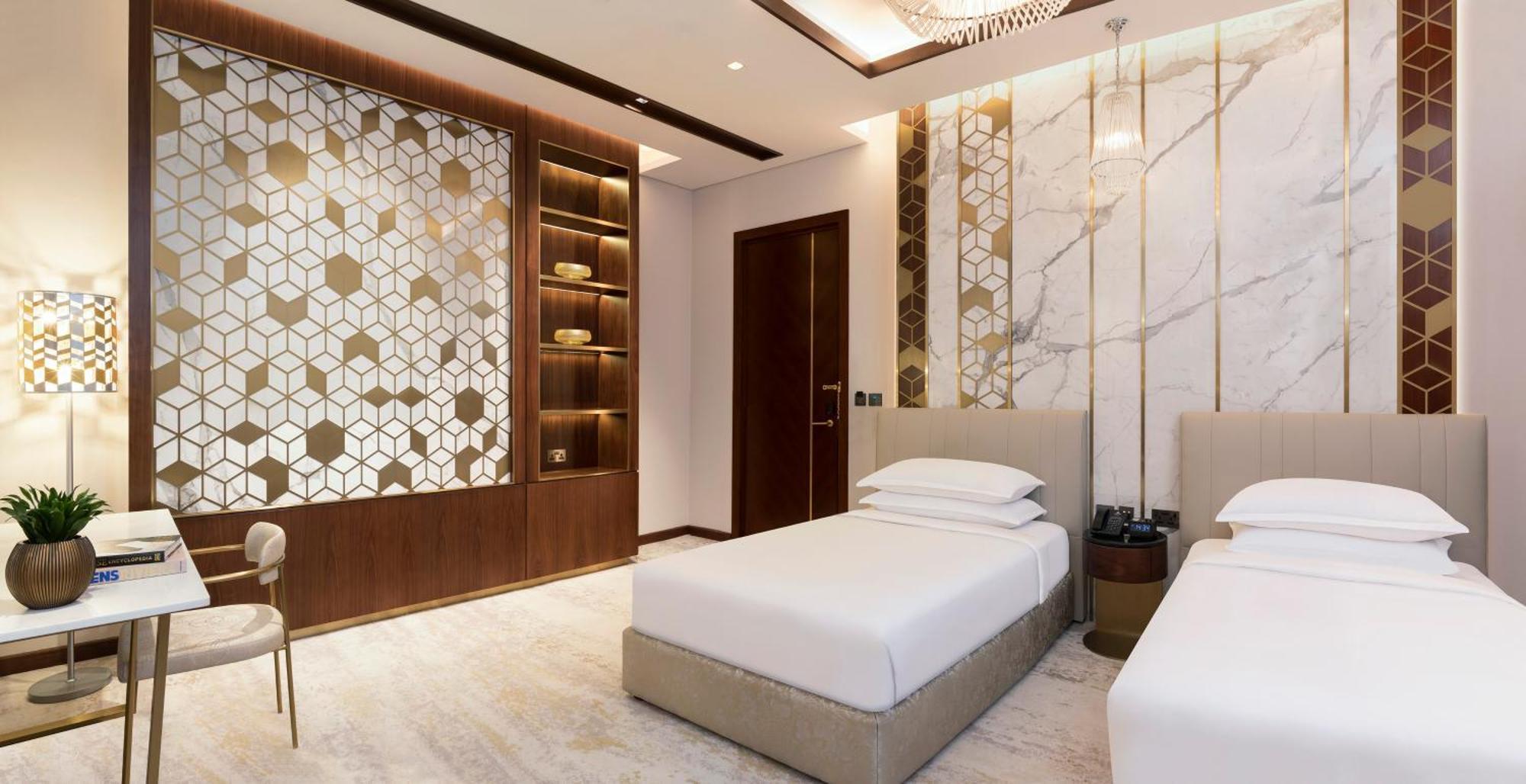 Velero Hotel Doha Lusail Esterno foto A guest room at the hotel
