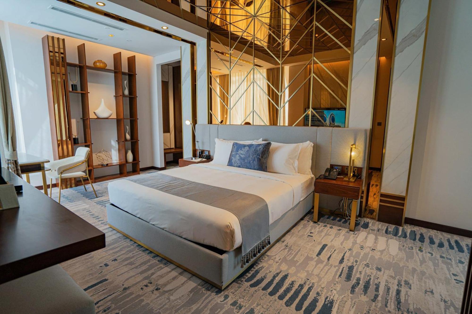 Velero Hotel Doha Lusail Esterno foto A bedroom at the hotel